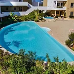 דירה One Bedroom In Albur Village 1i אלבור